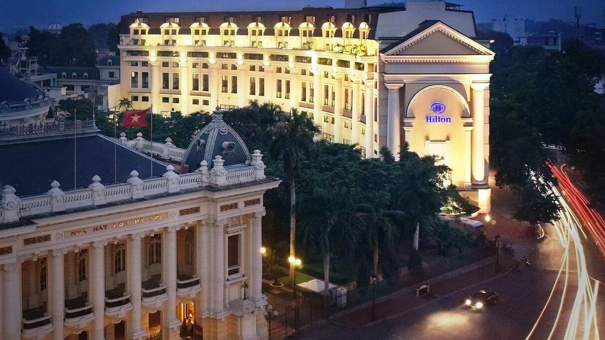 Khách sạn Hilton Hanoi Opera