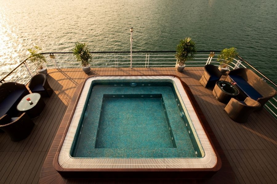 Du thuyền Hạ Long 1 ngày La Casta Daily Cruise 01 Du thuyền Hạ Long 1 ngày La Casta Daily Cruise 01