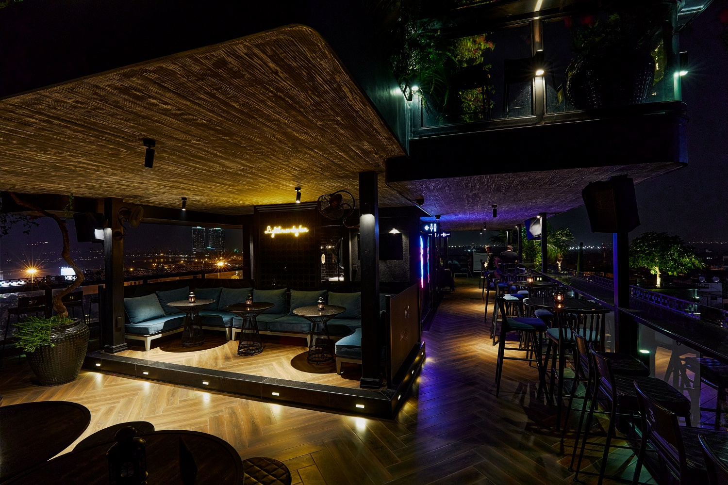 Khách sạn La Siesta Premium Hang Be Hà Nội 03