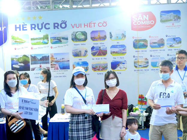 Công ty du lịch Elite Tour tại Lễ hội du lịch Hà Nội 2022 07 Công ty du lịch Elite Tour tại Lễ hội du lịch Hà Nội 2022 07