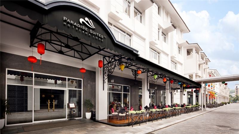 Khách sạn Paradise Suite Hạ Long