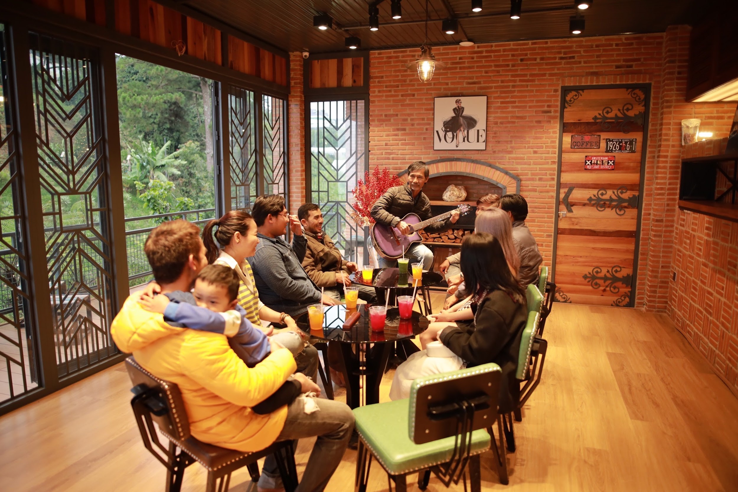 quán cafe phoenix garden đà lạt