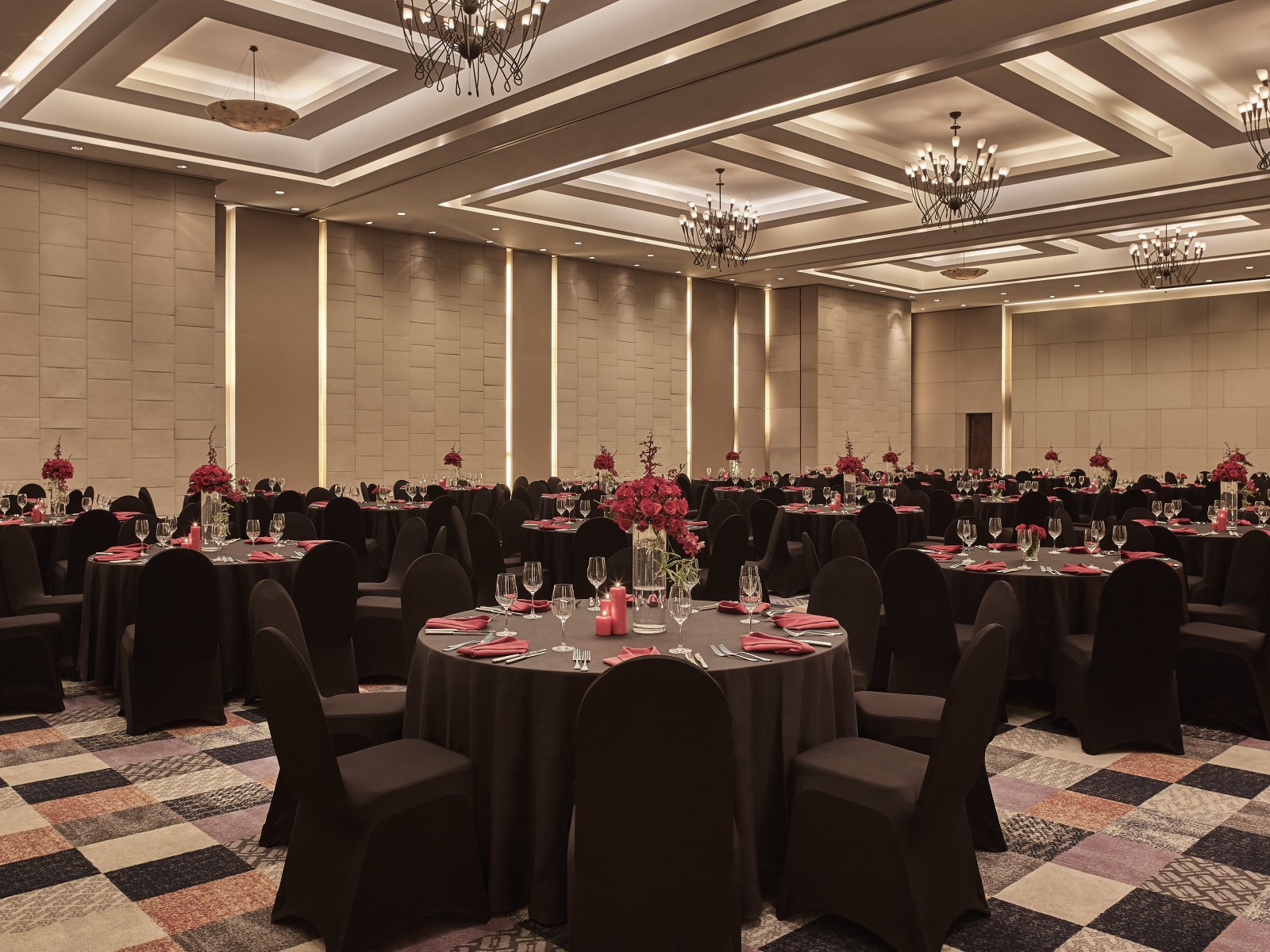 Khách sạn Pullman Hanoi 02