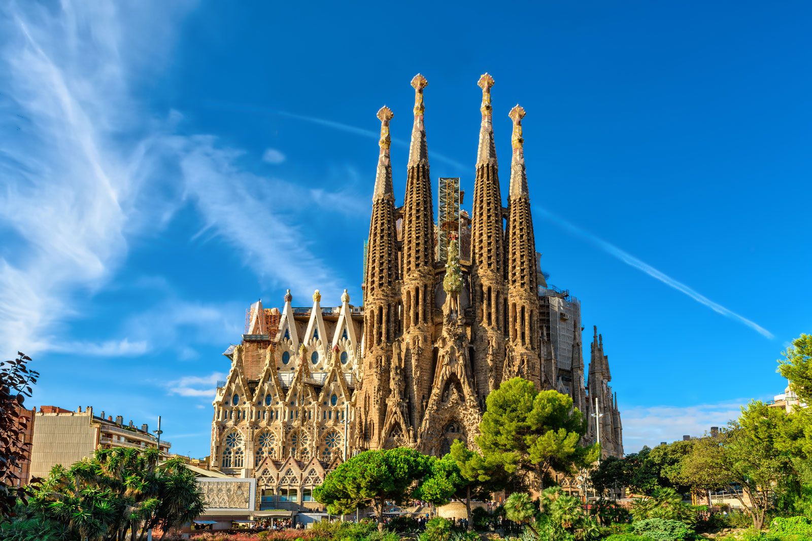 Sagrada Familia, Barcelona - Top địa điểm du lịch Tây Ban Nha đẹp