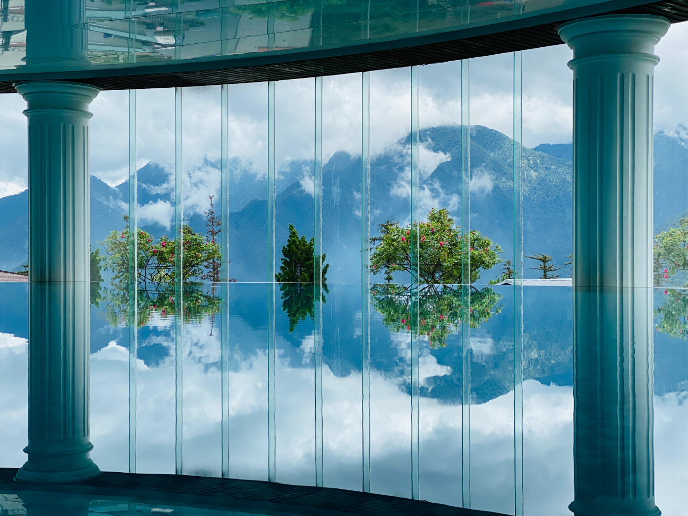 Bể bơi Silk Path Grand Sapa Resort & Spa