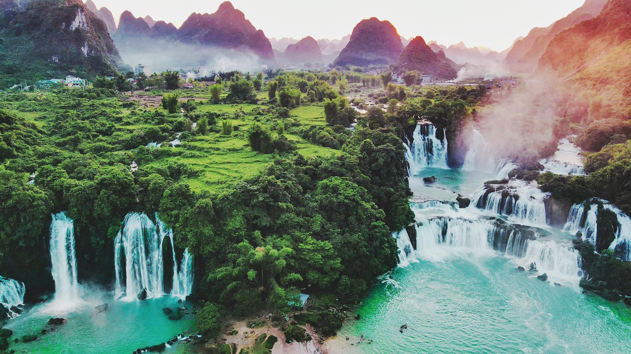 Du lịch cao bằng