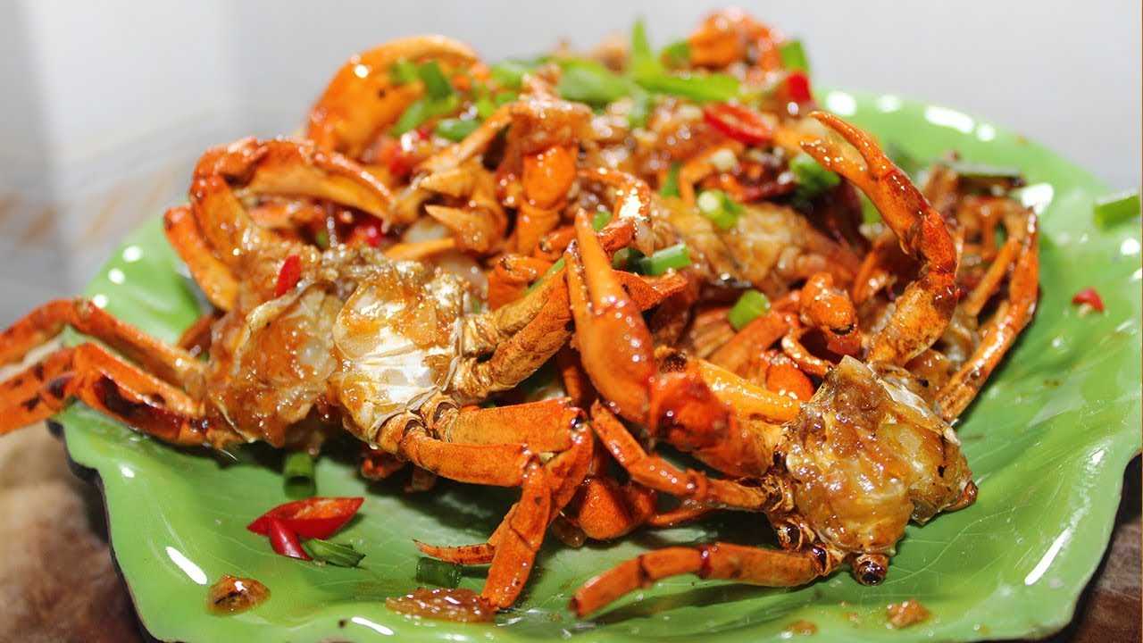 ba khía rang me - món ăn ngon ở Cần Thơ