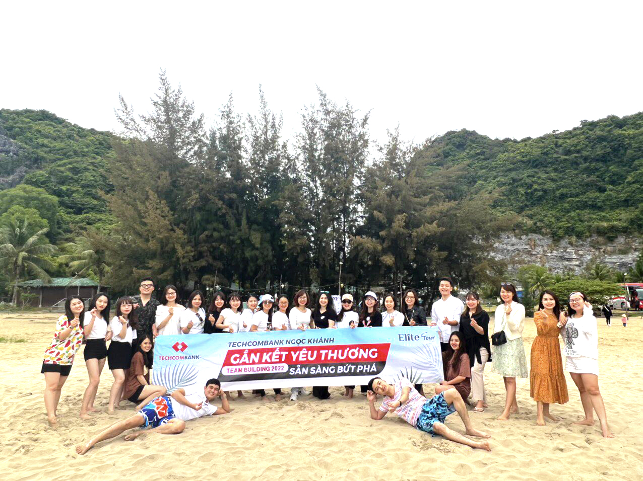 Teambuilding tại Cát Bà Teambuilding tại Cát Bà