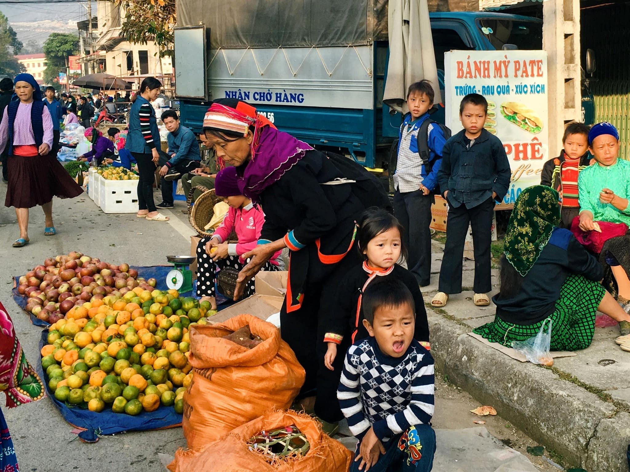 Đi chợ phiên Hà Giang tháng 1 - 01