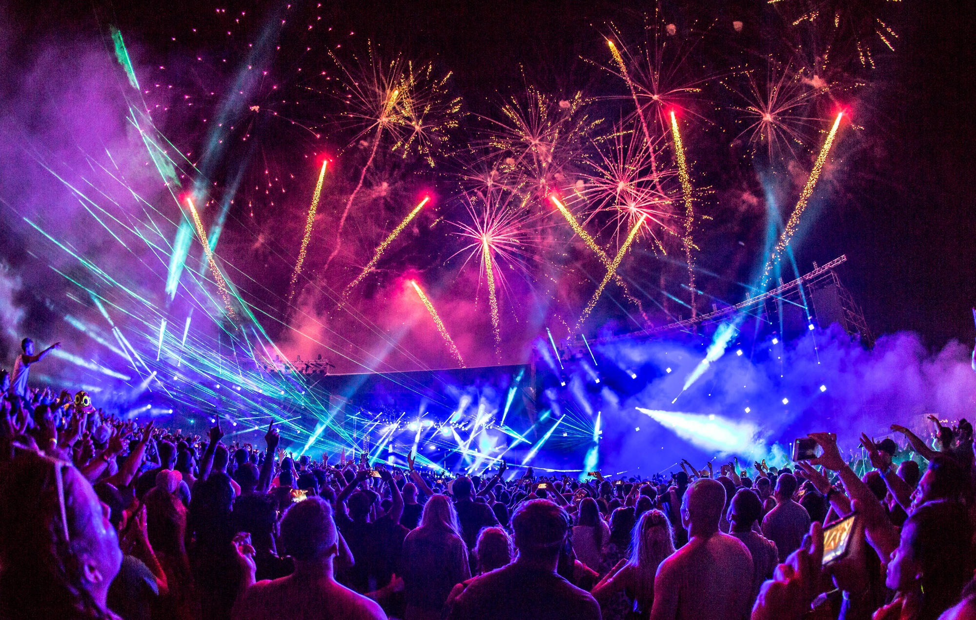 combo-dai-nhac-hoi-creamfields-vinpearl-phu-quoc-bua-tiec-am-nhac-dien-tu-hang-dau-the-gioi