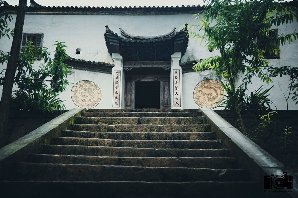 dinh thự vua mèo dinh thự vua mèo