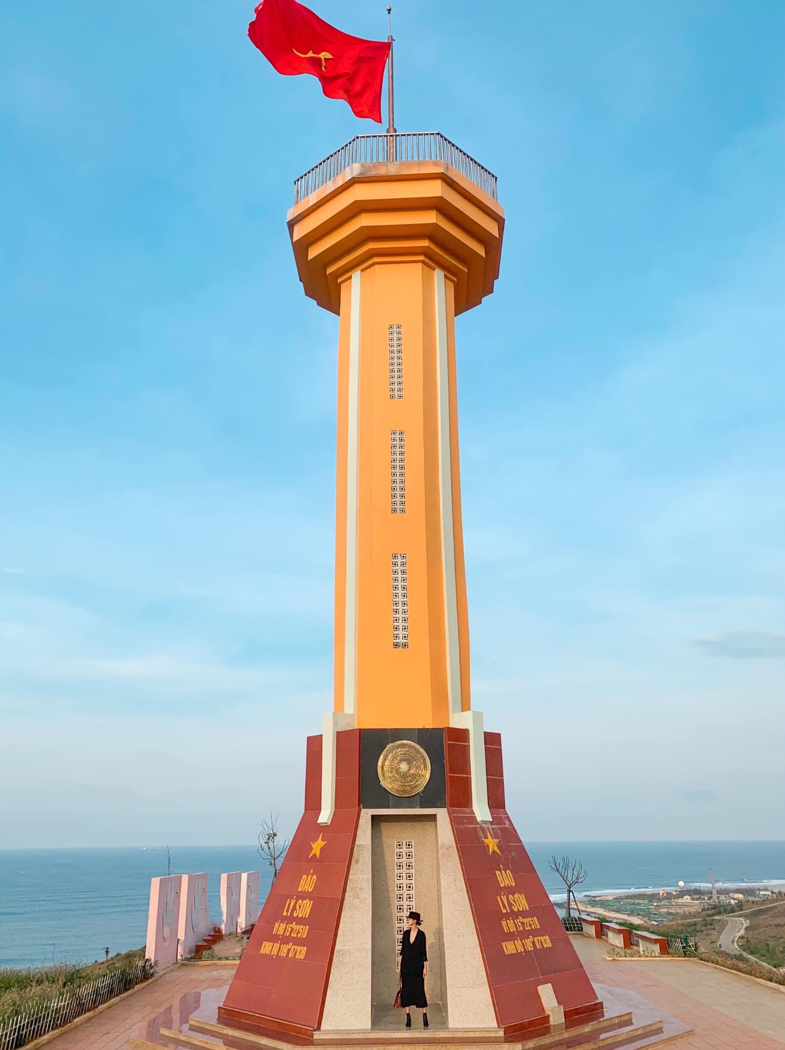 cột cờ Lý Sơn cột cờ Lý Sơn