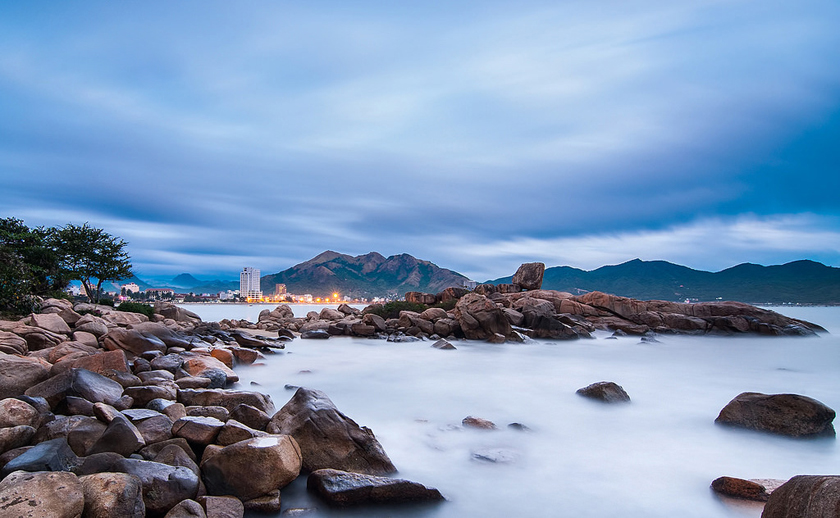 hòn Chồng Nha Trang hòn Chồng Nha Trang