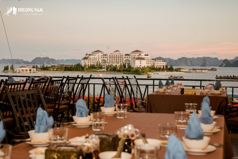 Nhà Hàng Phương Nam Hạ Long 01 Nhà Hàng Phương Nam Hạ Long 01