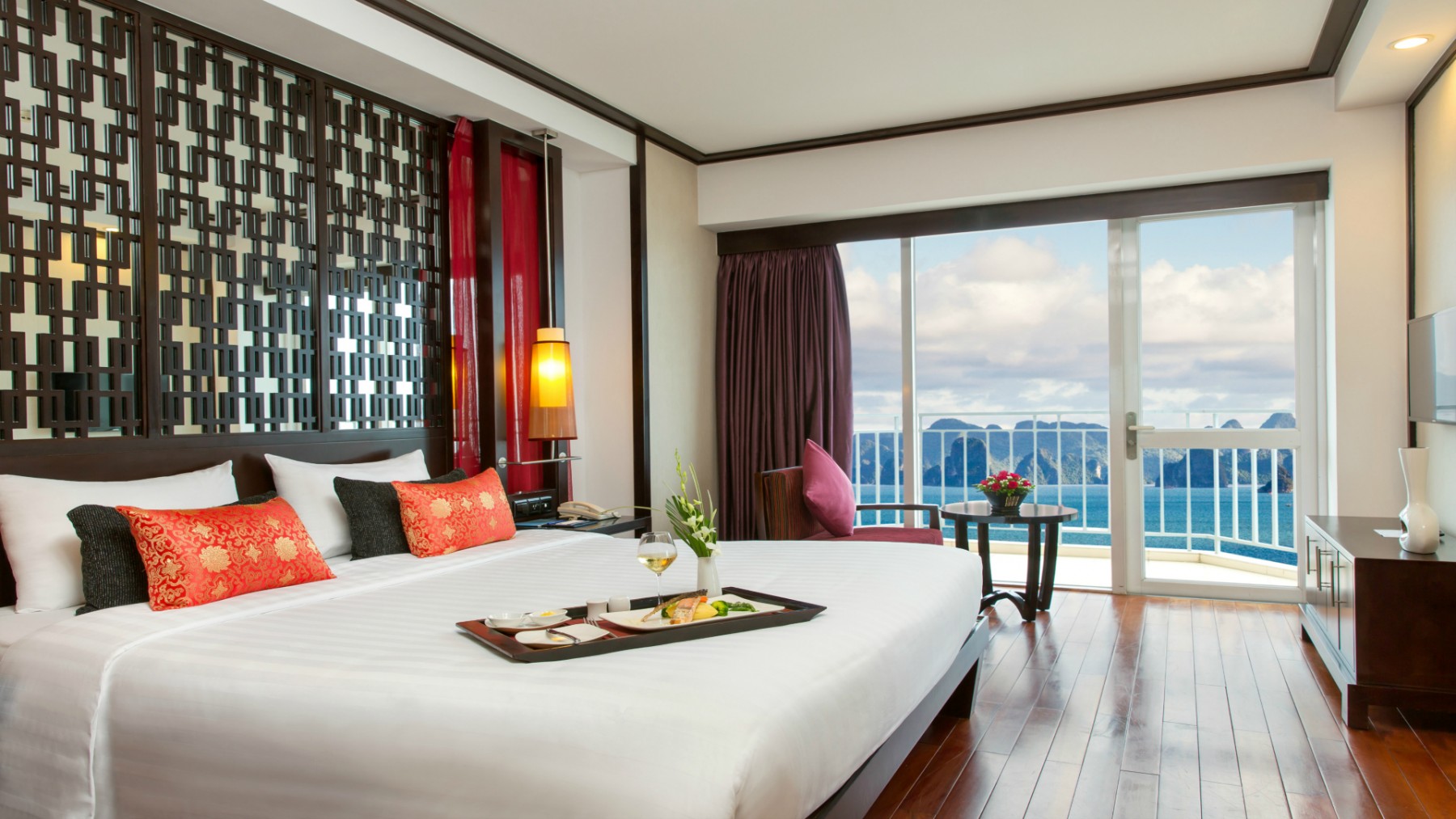 Phòng Khách sạn Novotel Hạ Long