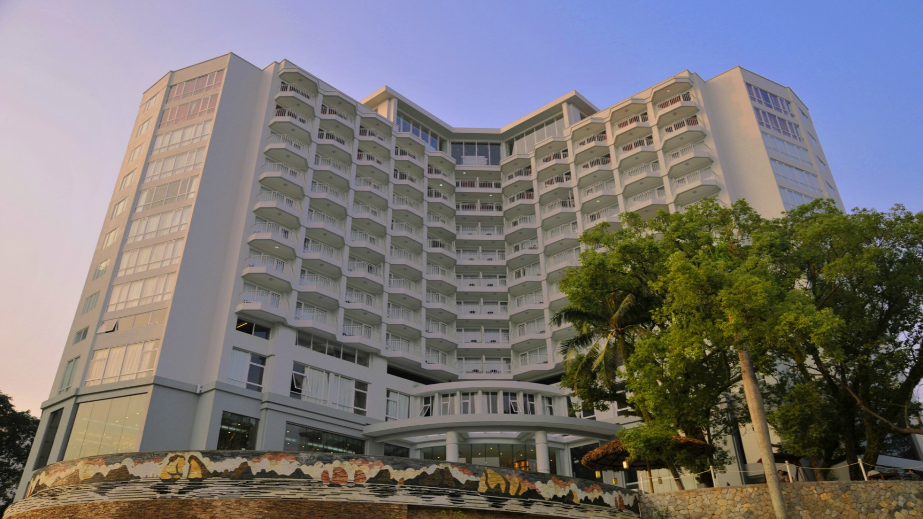 Khách sạn Novotel Hạ Long