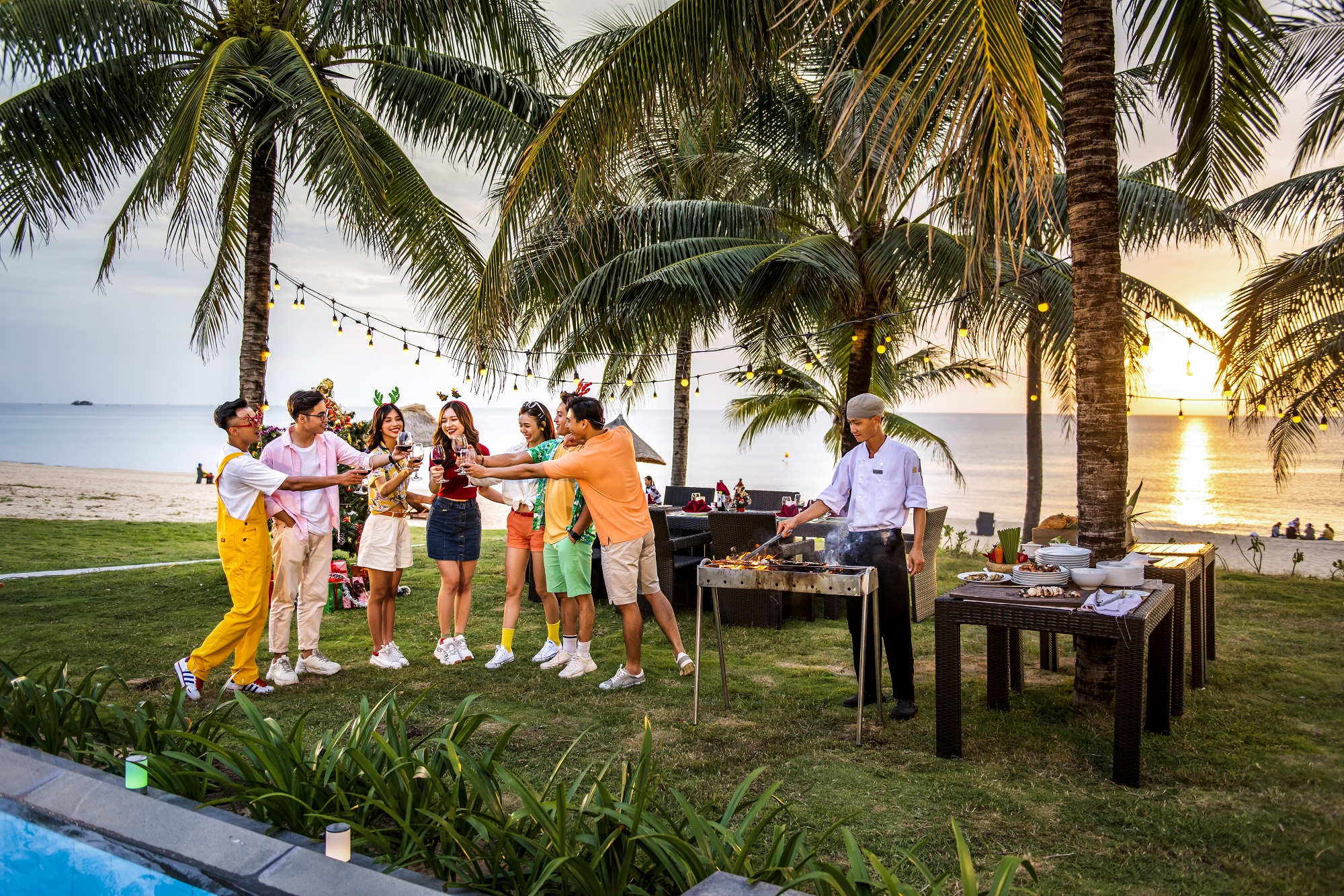 ron-rang-du-lich-mua-le-hoi-noel-tet-nguyen-dan-tai-vinpearl