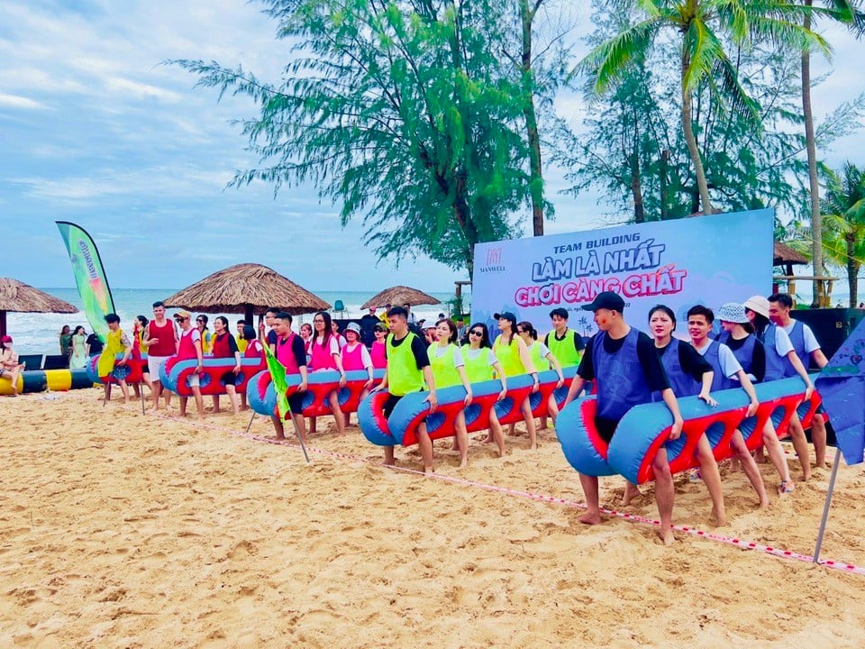 Teambuilding biển Phú Quốc Teambuilding biển Phú Quốc
