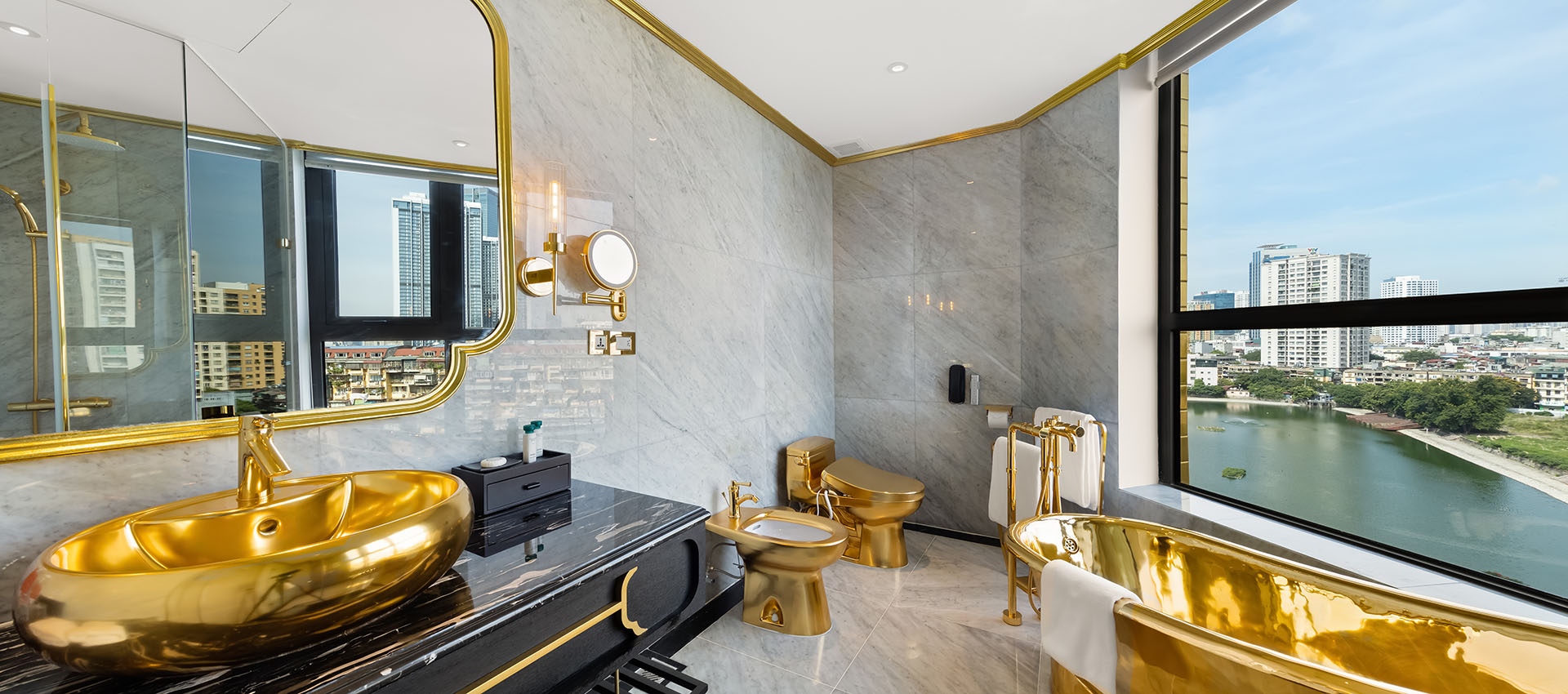 Khách sạn Dát Vàng Hà Nội 01