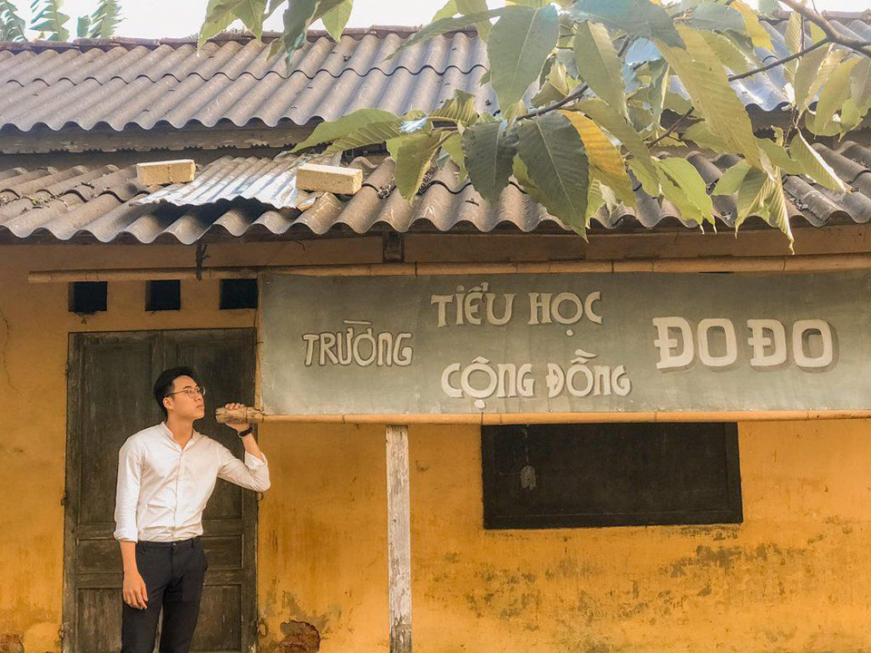 Du lịch Huế - Phim Mắt Biếc - Trường tiểu học Đo Đo Du lịch Huế - Phim Mắt Biếc - Trường tiểu học Đo Đo