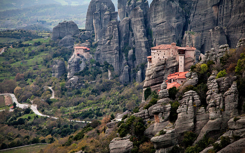 Meteora - Top 10 điểm du lịch Hy Lạp đẹp nhất 01 Meteora - Top 10 điểm du lịch Hy Lạp đẹp nhất 01