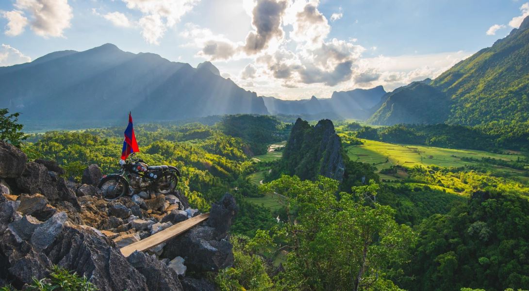 Nam Xay Viewpoint, Lào 01