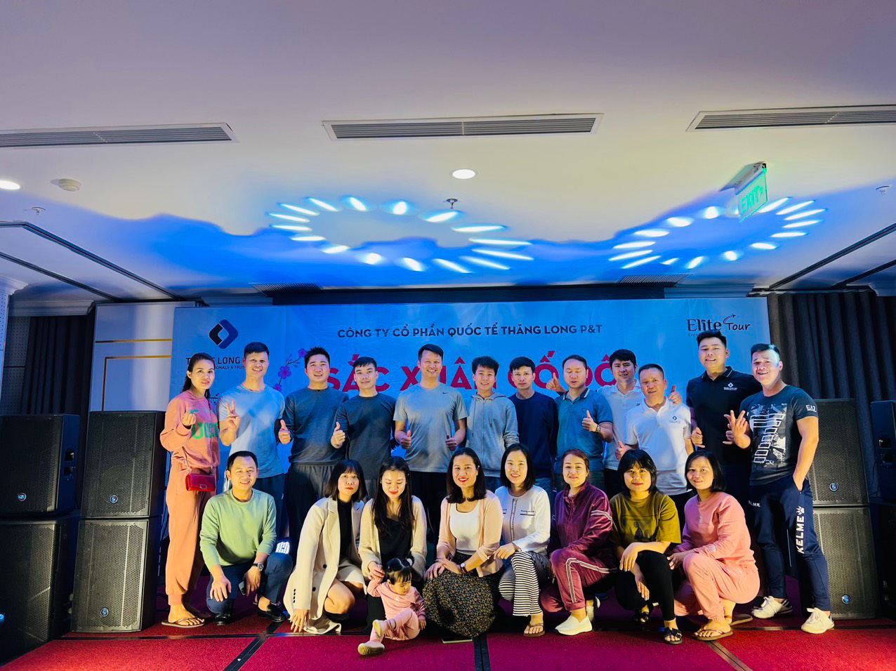 Elite Tour - Đơn vị tổ chức Tour Đoàn Gala Dinner Chuyên Nghiệp Uy tín Elite Tour - Đơn vị tổ chức Tour Đoàn Gala Dinner Chuyên Nghiệp Uy tín