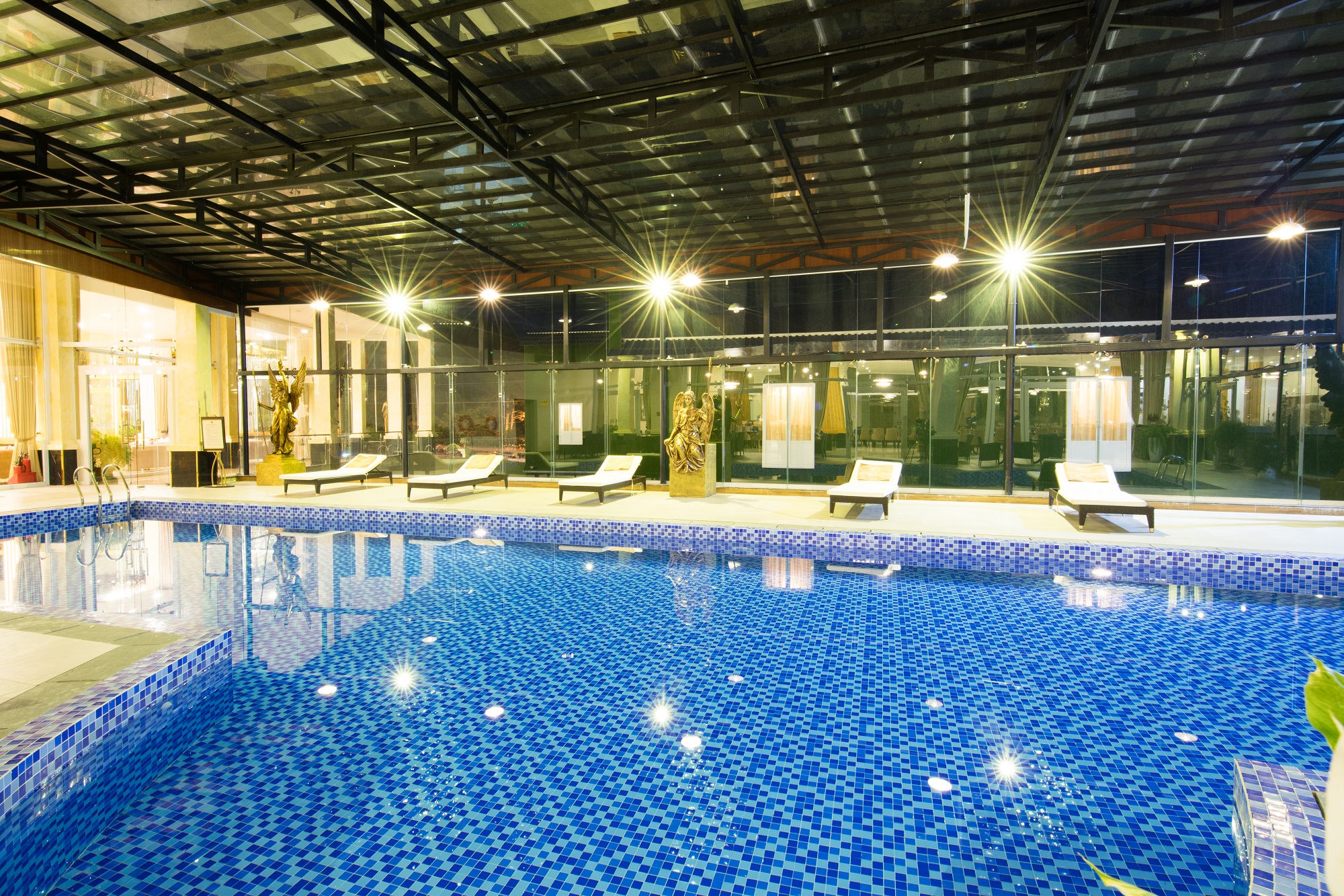 /files/images/LadalatHotel/SWIMMING%20POOL%20-%20LADALAT%20HOTEL%20(2).jpg