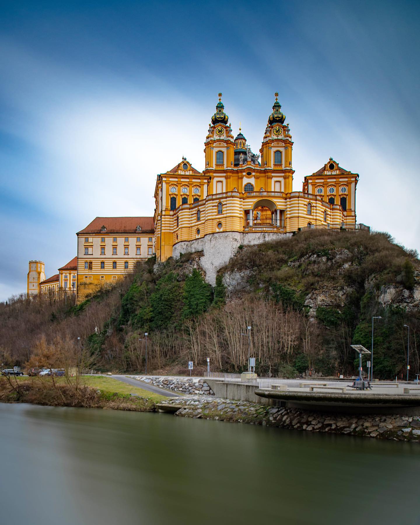 Tu viện Melk, Áo Tu viện Melk, Áo