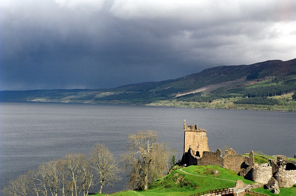Hồ Loch Ness, Inverness-shire - Điểm du lịch nổi tiếng Scotland