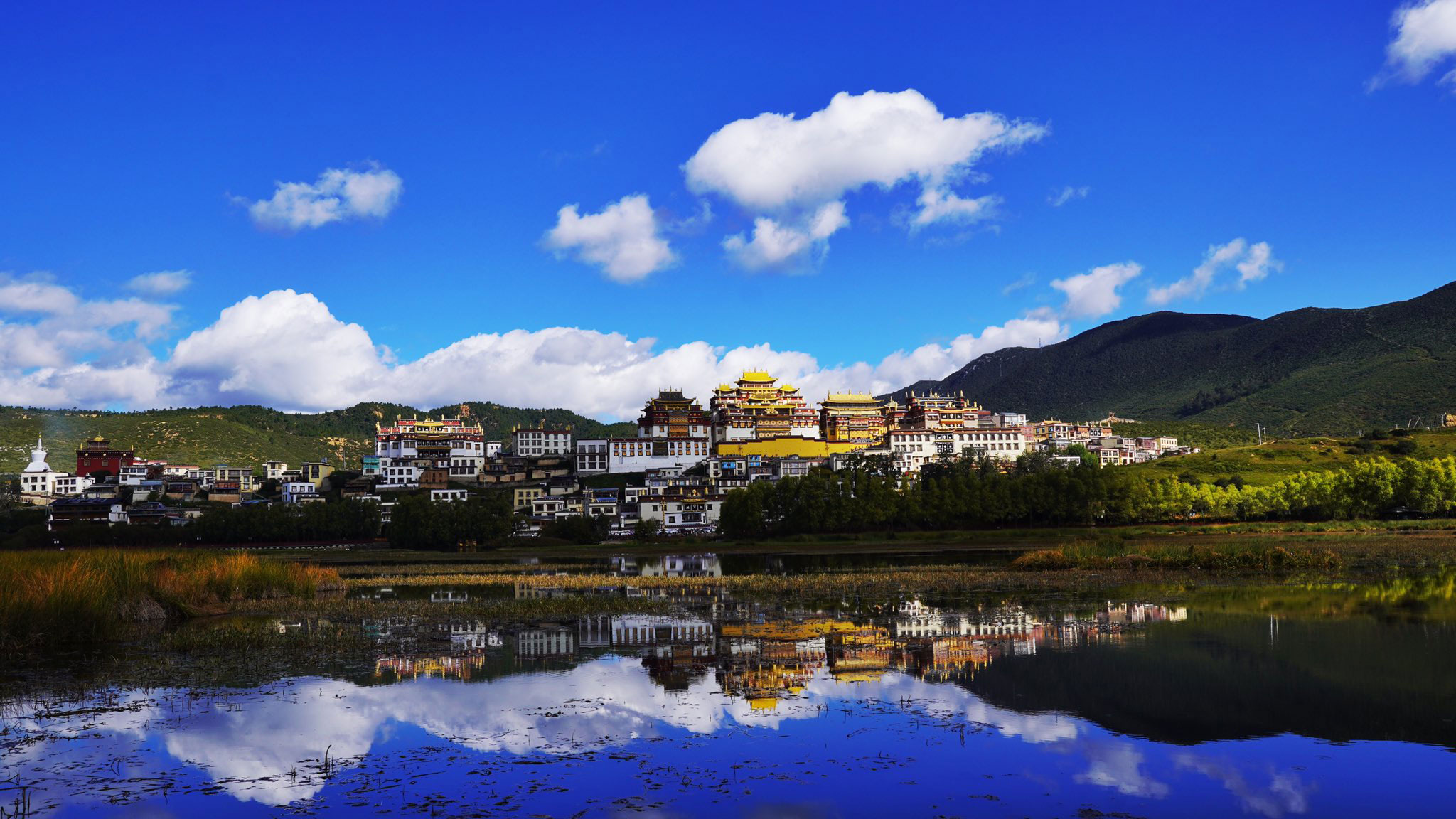 Địa điểm du lịch đẹp ở Shangrila Trung Quốc 01