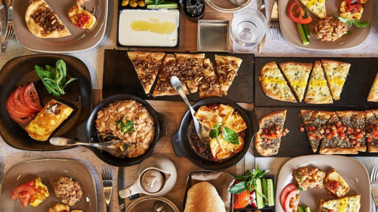 10-mon-an-truyen-thong-noi-tieng-du-khach-nen-thu-khi-du-lich-dubai