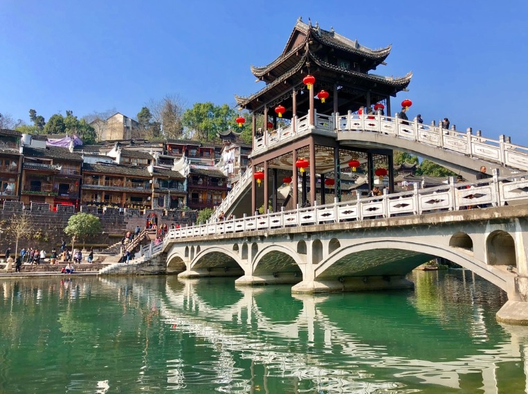 Du lịch Phượng Hoàng Cổ Trấn 06