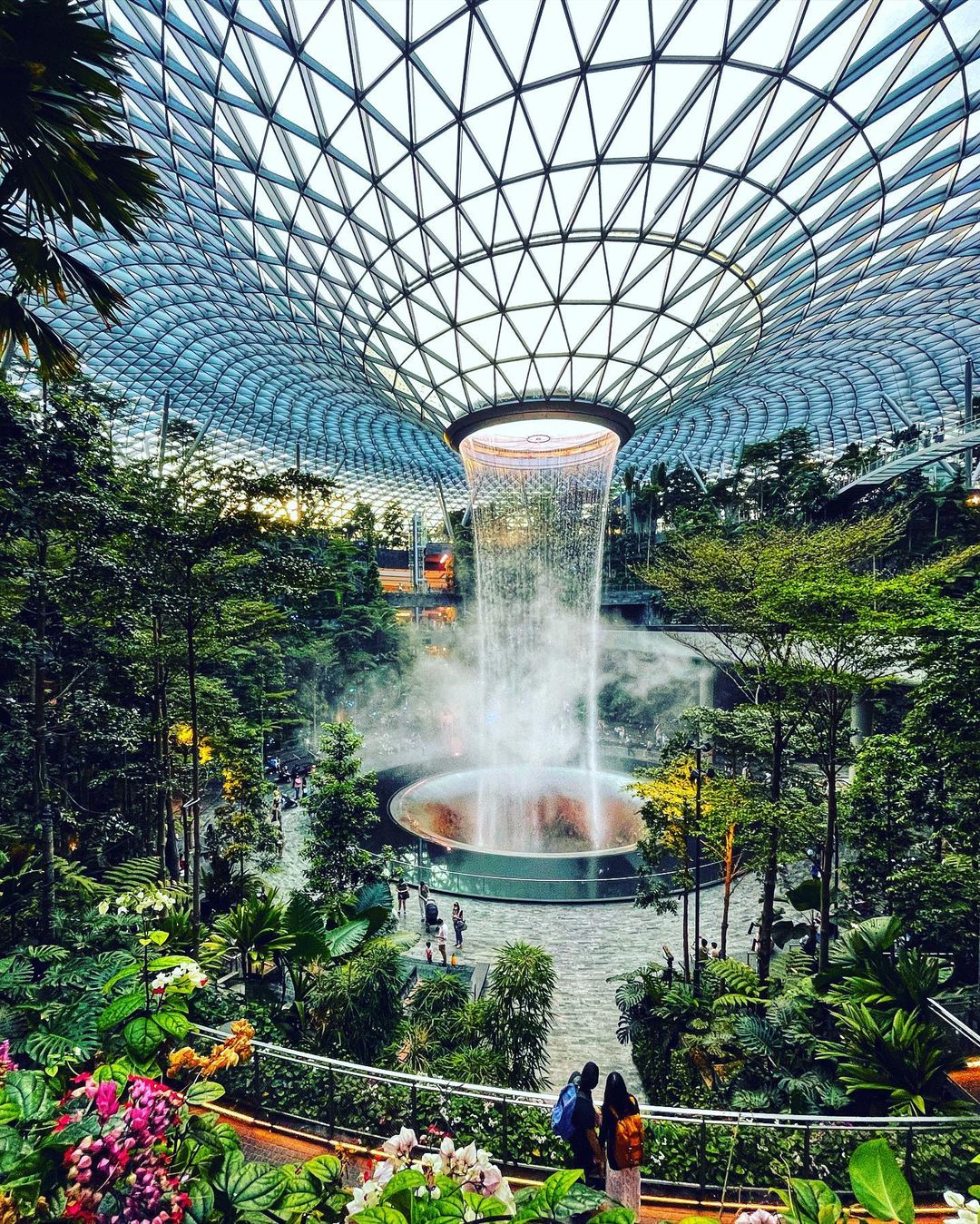 Khu phức hợp Jewel ở sân bay Changi - Du lịch Singapore Khu phức hợp Jewel ở sân bay Changi - Du lịch Singapore