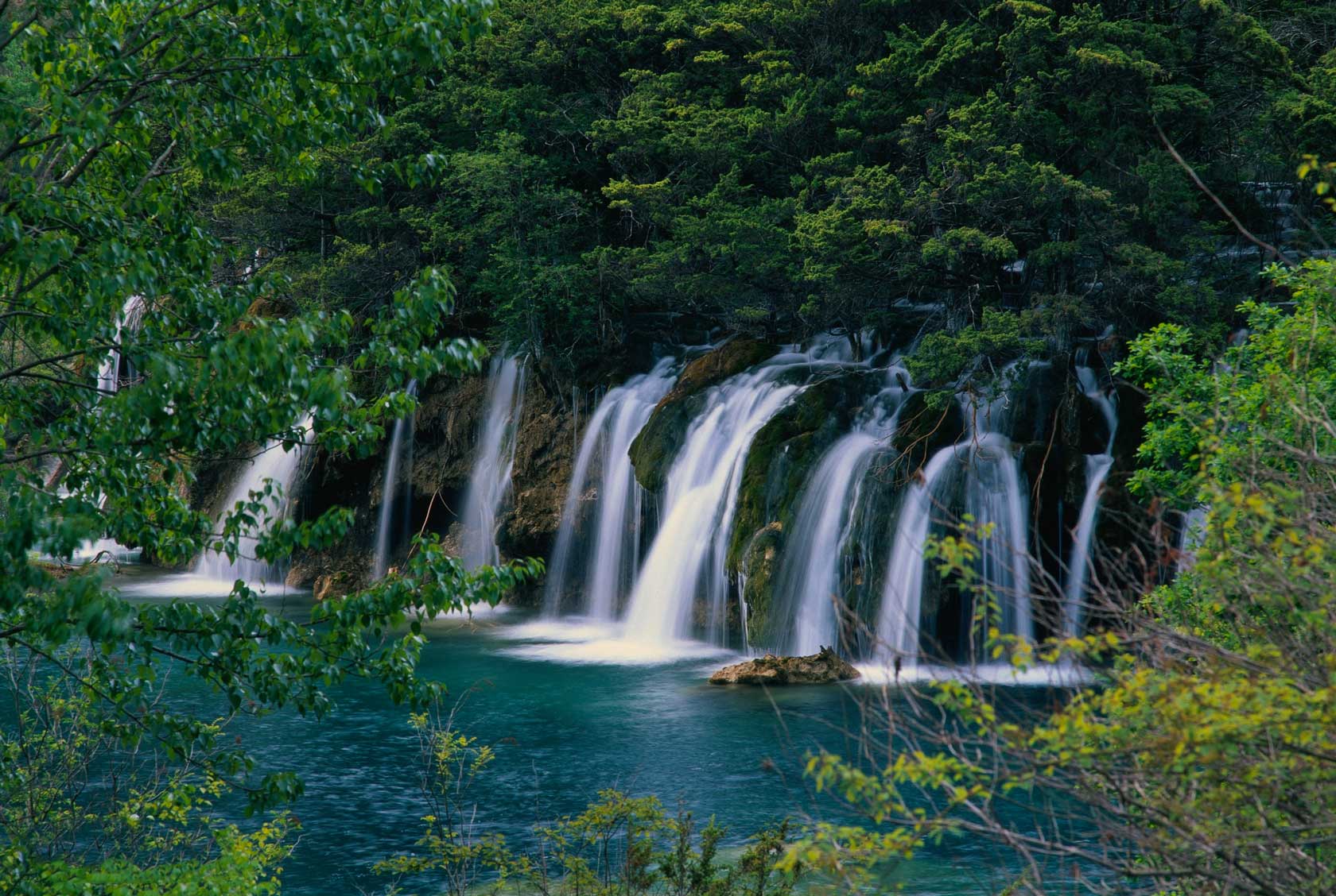 Cửu Trại Câu 01