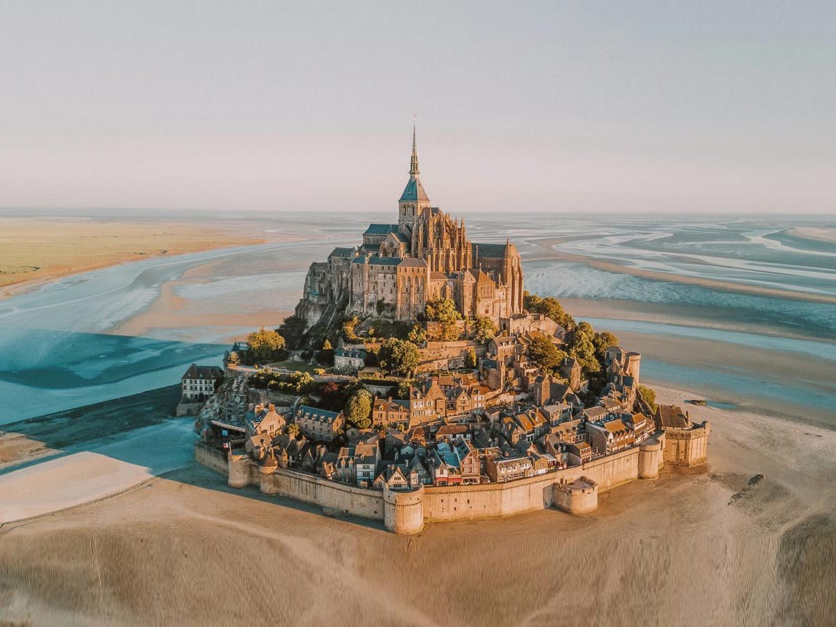 Đảo tháp Mont Saint-Michel - Điểm du lịch nổi tiếng nước Pháp 01 Đảo tháp Mont Saint-Michel - Điểm du lịch nổi tiếng nước Pháp 01