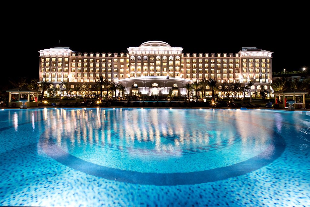 review-vinpearl-discovery-1-nha-trang-–-khu-resort-hien-dai-bac-nhat-tren-dao-hon-tre