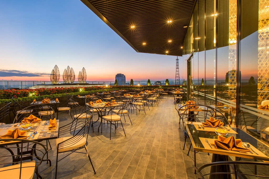 Vinpearl Hotel Huế 01