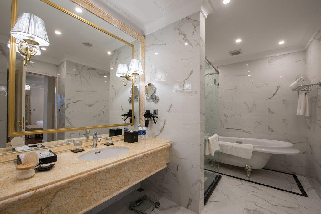 /files/images/VinpearlHotelLangSon/presidential-suite%20(8).jpg