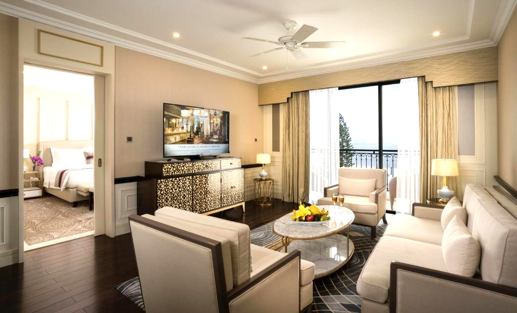/files/images/VinpearlResort%26SpaHaLong/Executive-Suite.jpg