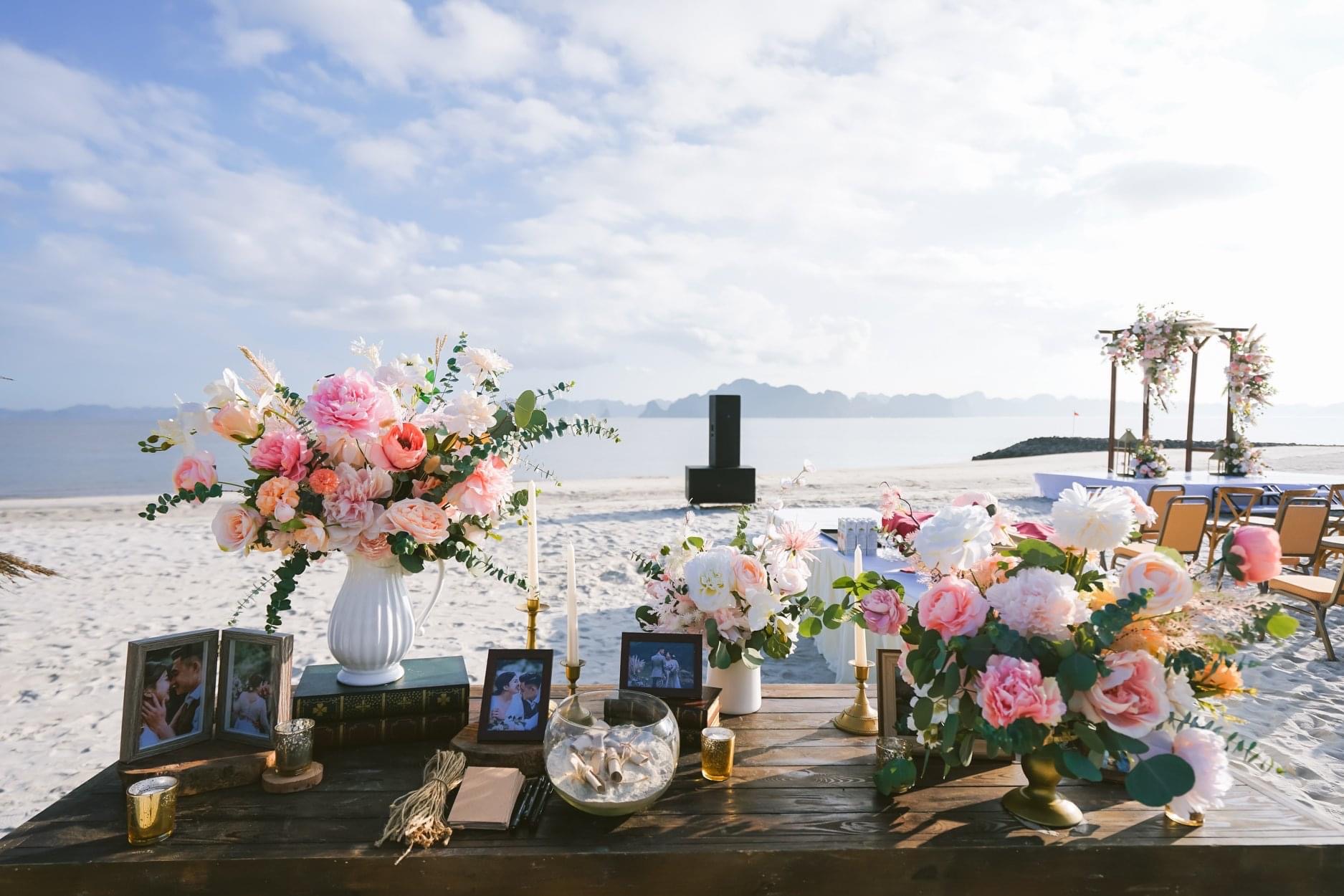 Gói đặt tiệc cưới tại Vinpearl Hạ Long bao nhiêu tiền