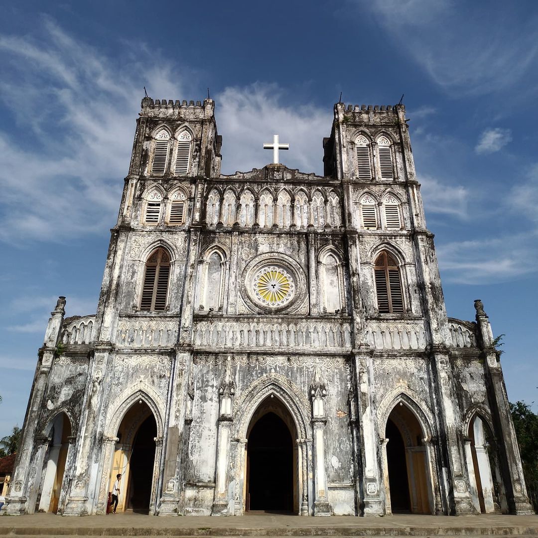 Du lịch Phú Yên Nhà thờ Mằng Lăng