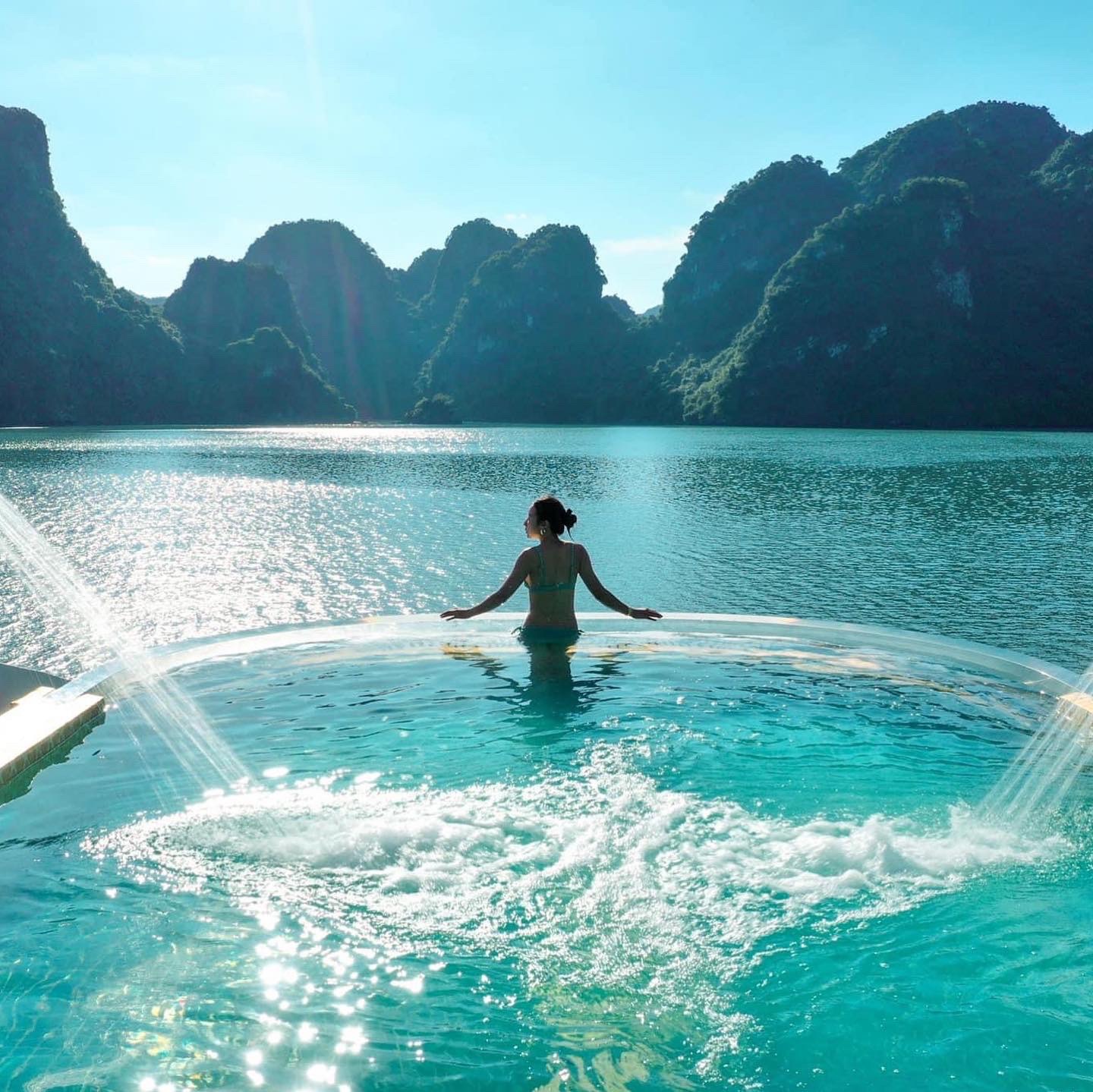 Du thuyền Elite Of The Seas 05 Du thuyền Elite Of The Seas 05